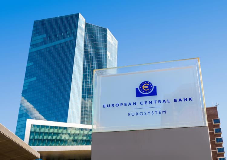 La BCE lascia i tassi invariati: cosa cambia per mutui,  surroghe e chi vuole comprare casa