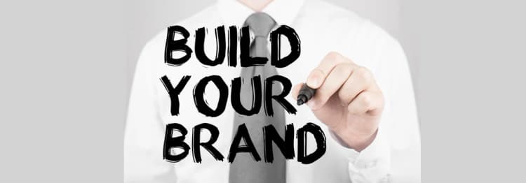 Personal Branding per Mediatori Creditizi: Come Costruire la Propria Reputazione Online